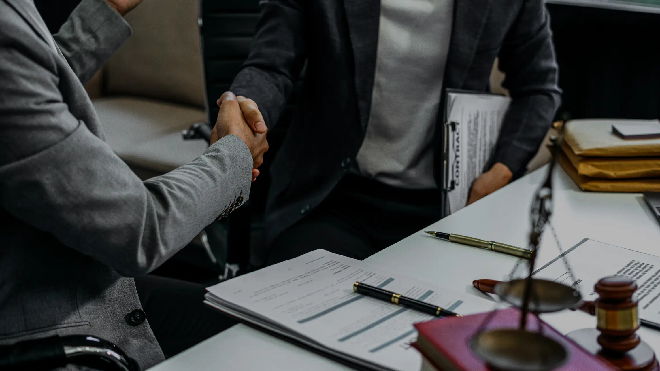 Man getting local bail agent support in agency office